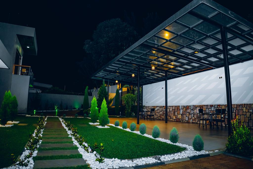 DaysInn Star Apartment garden 