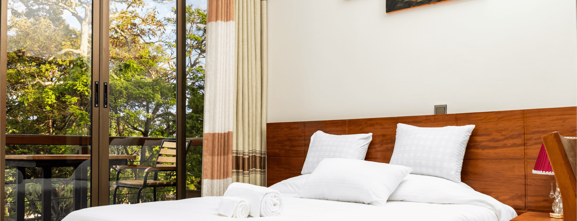 DaysInn Star Apartment Room